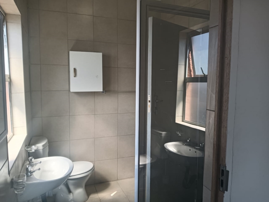 2 Bedroom Property for Sale in Quigney Eastern Cape